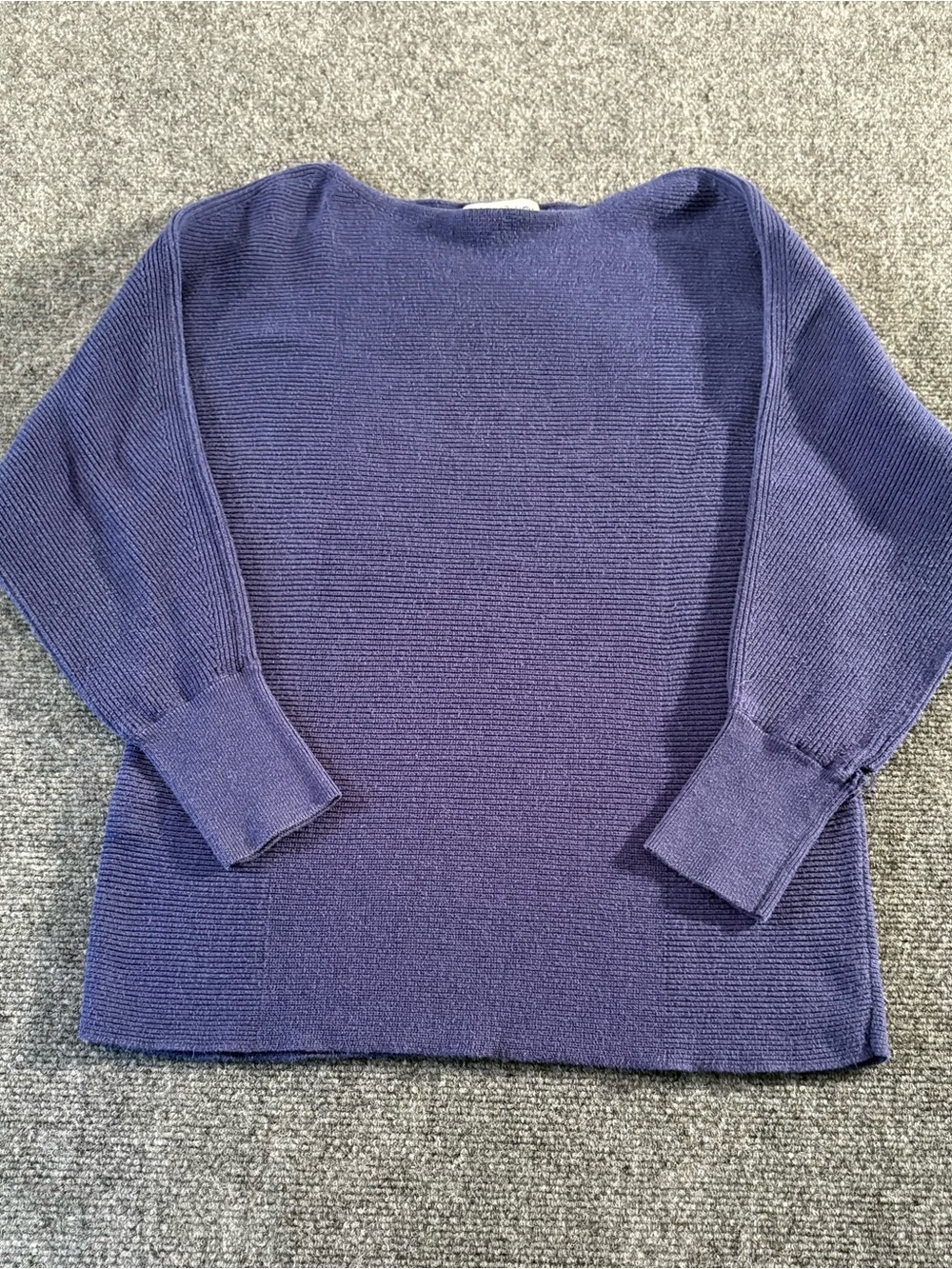 Tommy Bahama Women’s M Navy Ribbed Knit Boat Neck Pullover Sweater